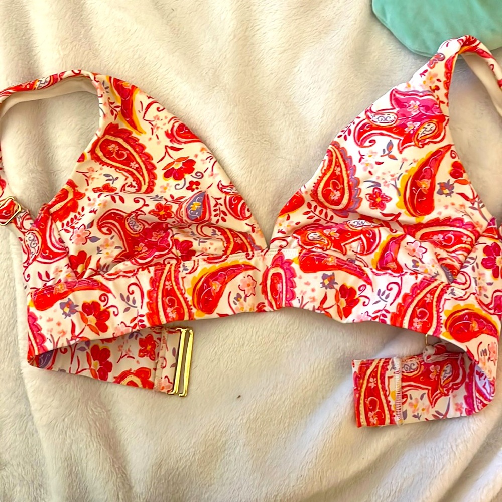Bikini top